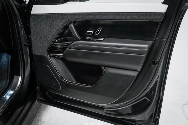 Used 2024 Land Rover Range Rover Sport Dynamic SE image 28
