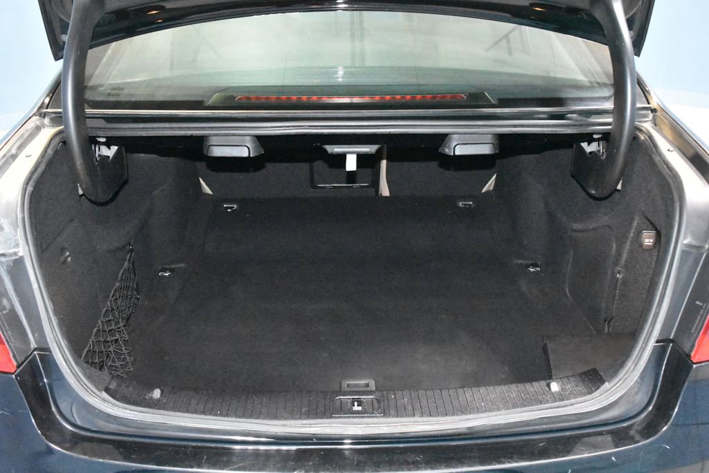 Used 2012 Mercedes-Benz E 350 4MATIC Sedan image 31