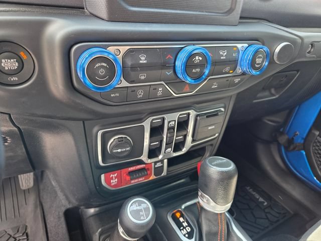 Certified 2020 Jeep Gladiator Mojave w/ Trailer Tow Package AWD/4WD image 24