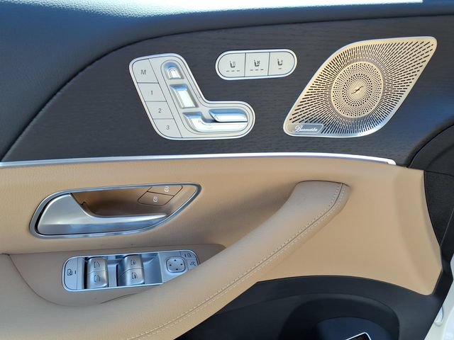 New 2026 Mercedes-Benz GLS 450 4MATIC image 13