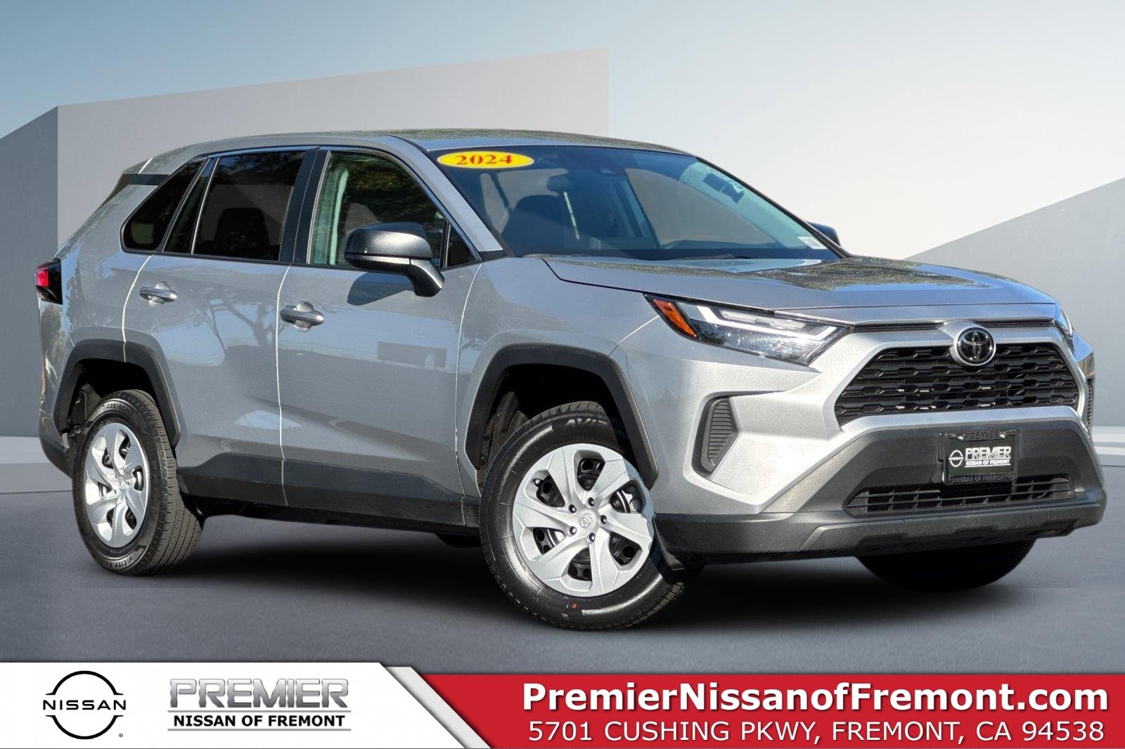 Used 2024 Toyota RAV4 LE image 1