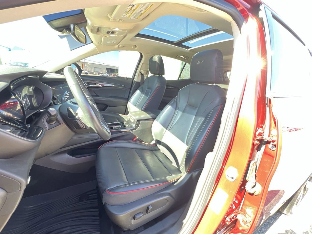 Certified 2023 Buick Envision Essence w/ Sport Touring Package image 19