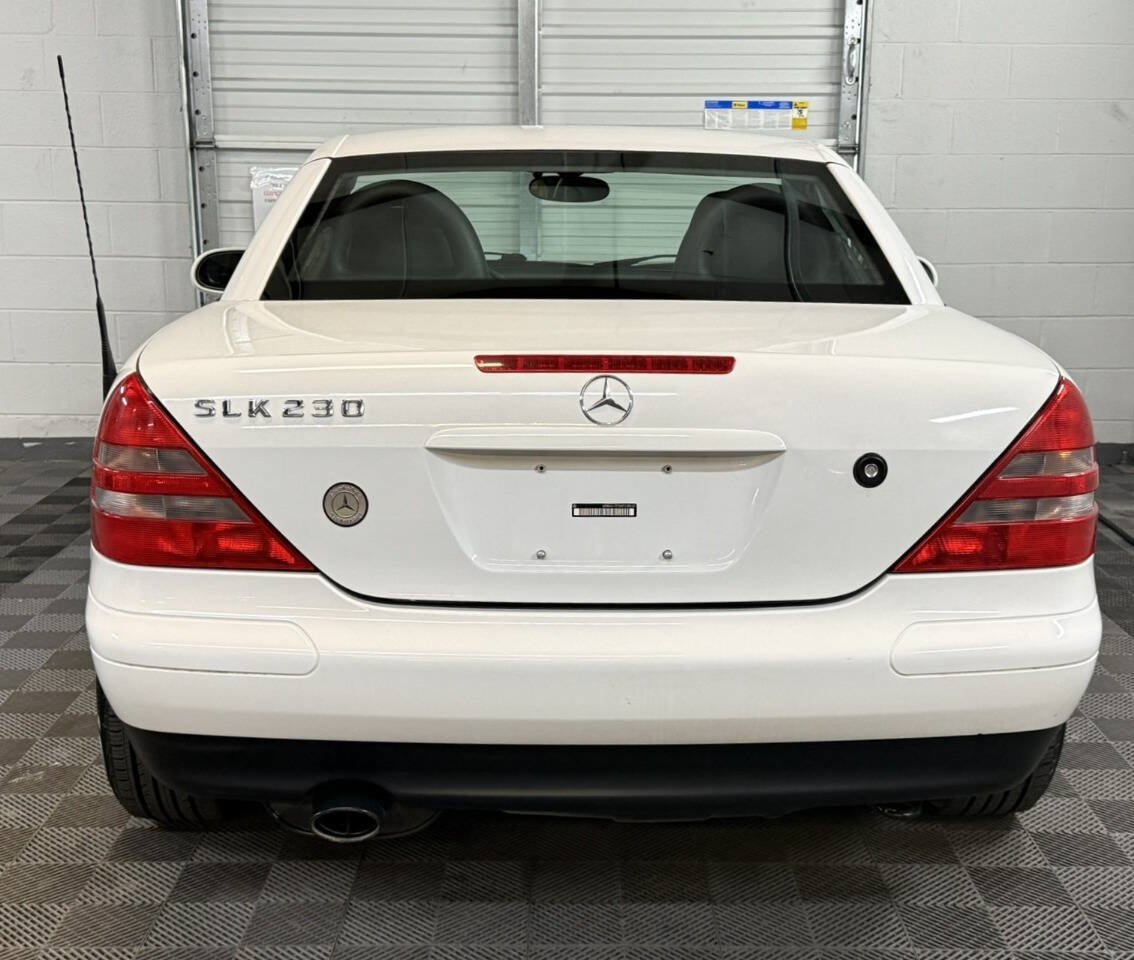 Used 1998 Mercedes-Benz SLK 230 image 9