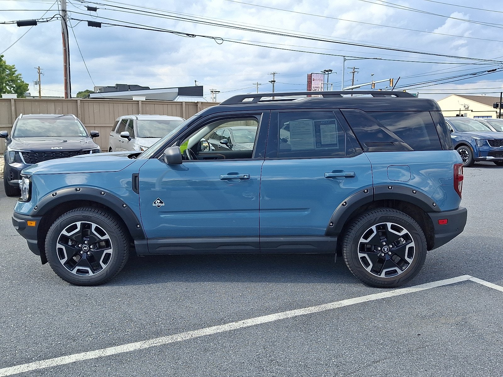Used 2022 Ford Bronco Sport Outer Banks w/ Tech Package AWD/4WD image 7