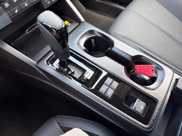 New 2026 Subaru Outback Limited XT AWD/4WD image 15
