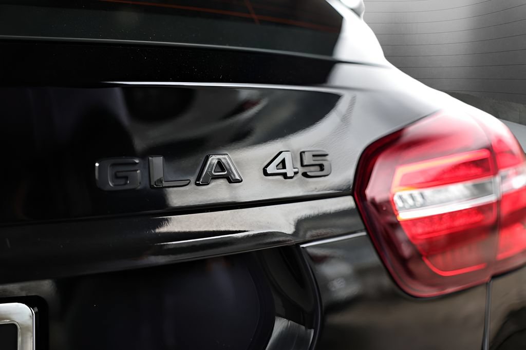 Used 2018 Mercedes-Benz GLA 45 AMG 4MATIC image 24