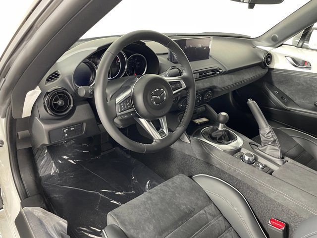 New 2026 MAZDA MX-5 Miata Club w/ Brembo/BBS/Recaro Package RWD image 2
