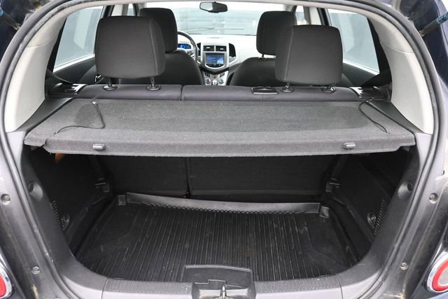Used 2015 Chevrolet Sonic LT FWD image 28