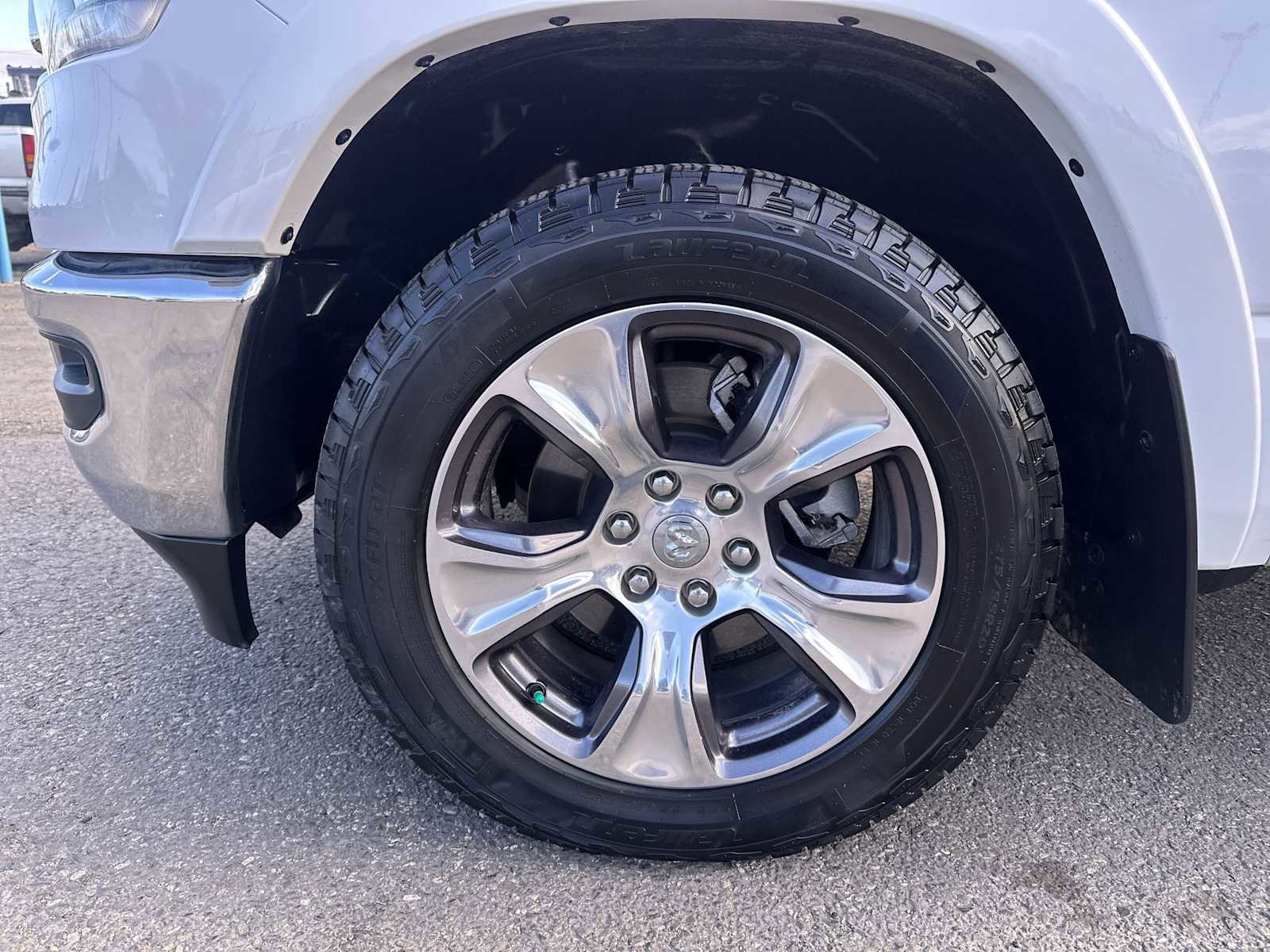 Certified 2022 RAM 1500 Laramie image 17
