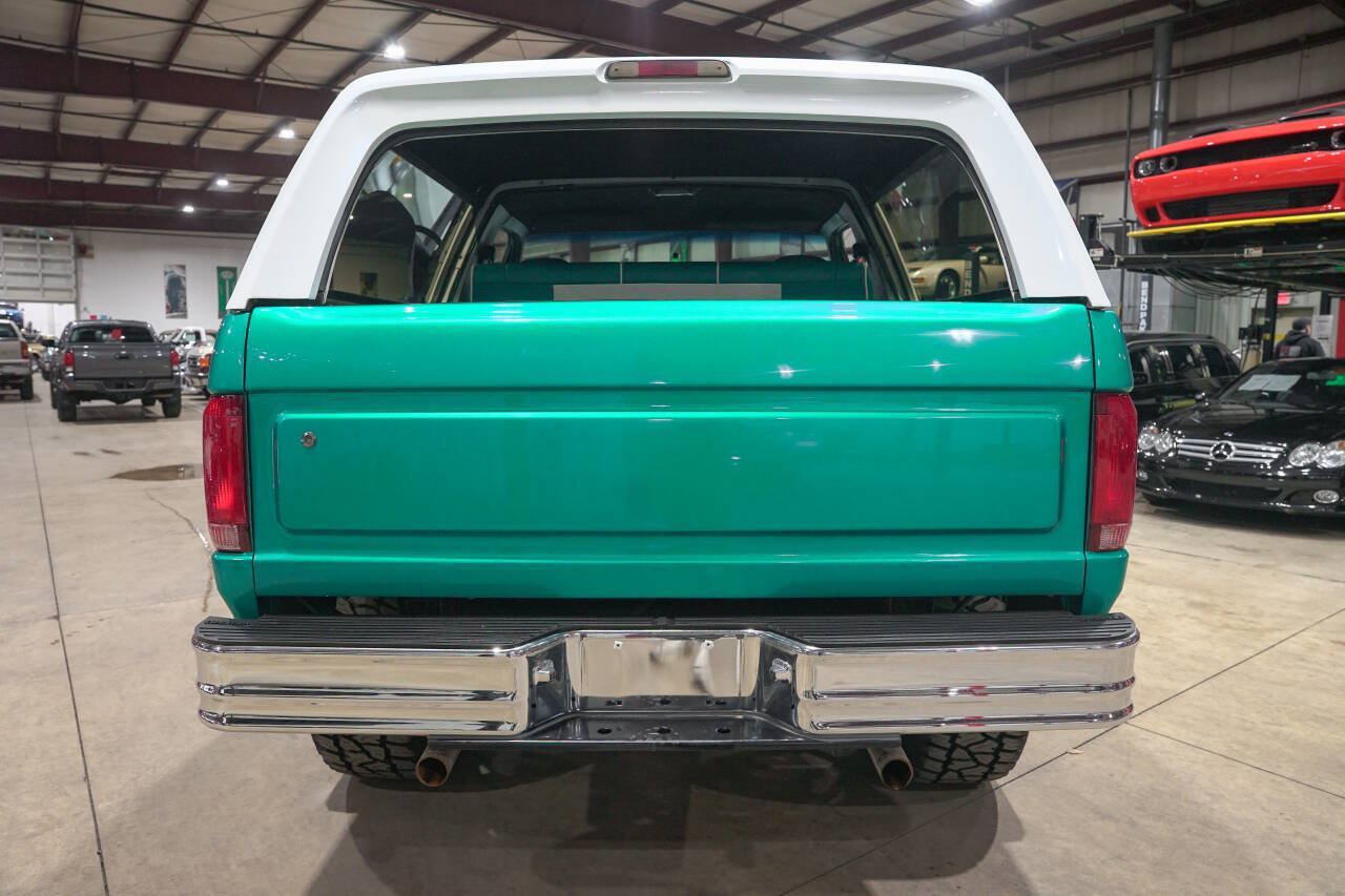 Used 1995 Ford Bronco XLT AWD/4WD image 7