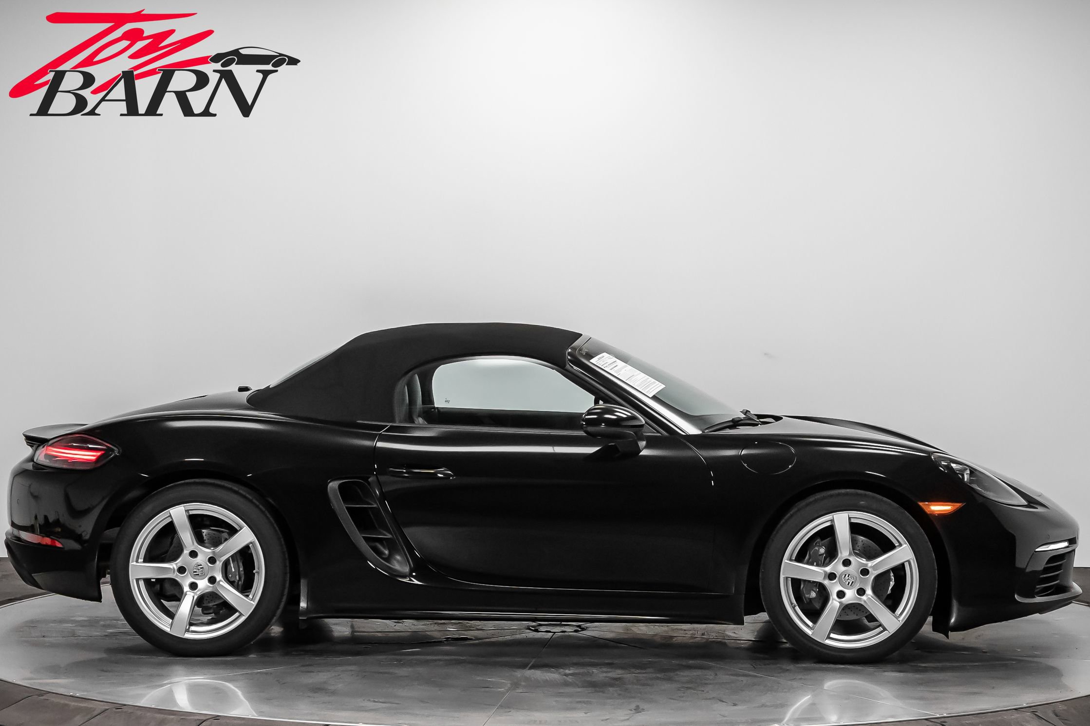 Used 2019 Porsche 718 Boxster image 14