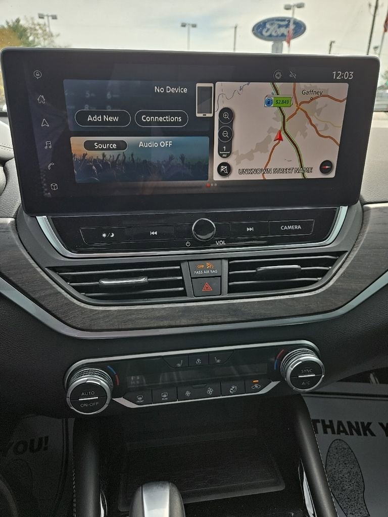 Used 2024 Nissan Altima 2.5 SL image 13