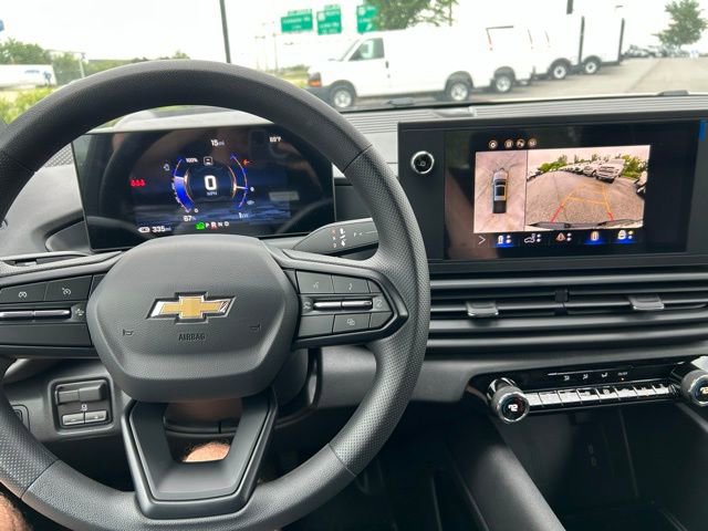 New 2025 Chevrolet Silverado EV W/T AWD/4WD image 11