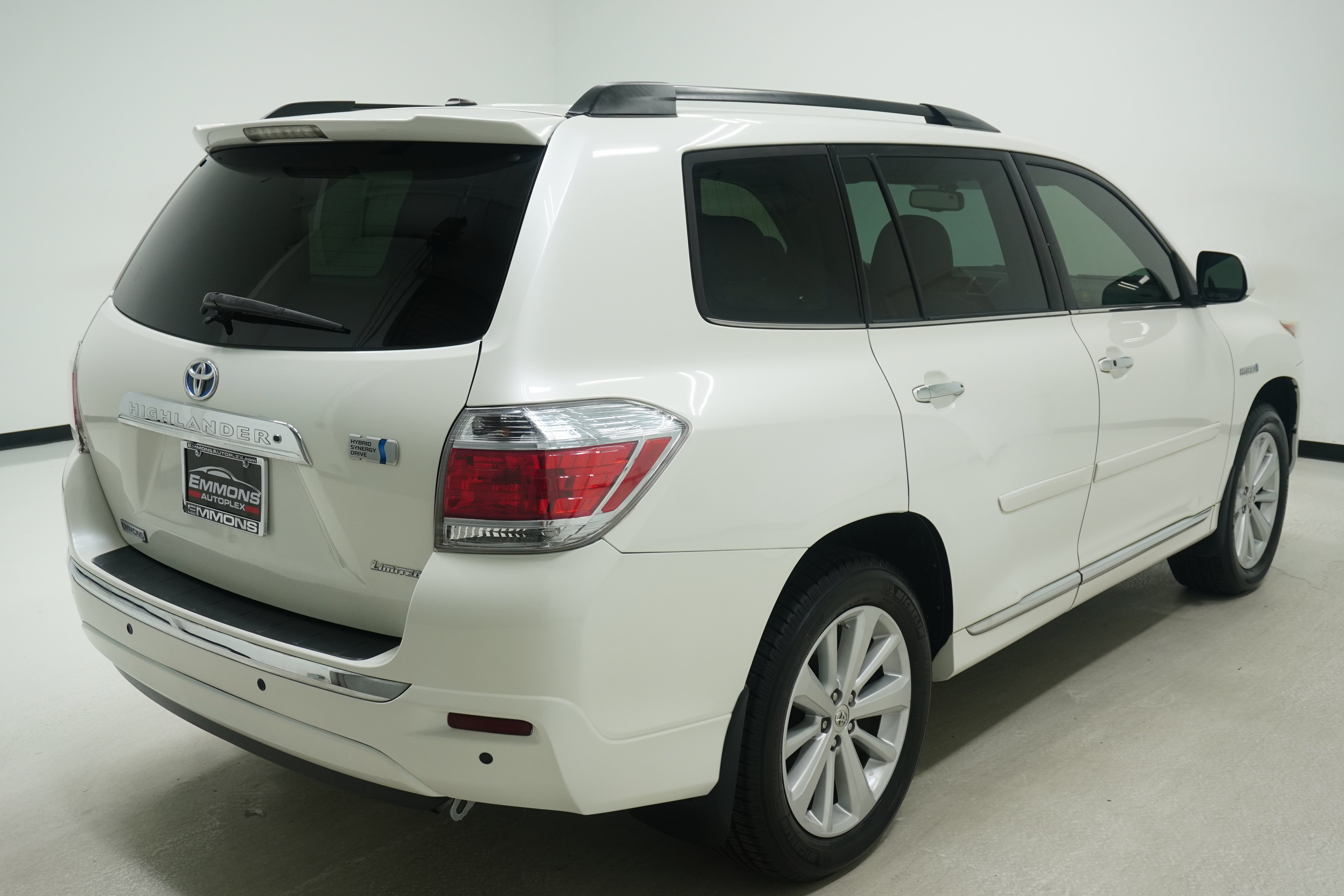 Used 2012 Toyota Highlander Limited AWD/4WD image 4
