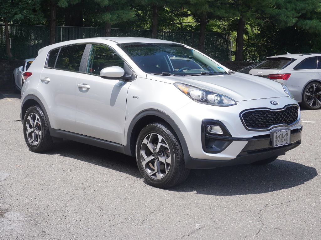 Used 2020 Kia Sportage LX AWD/4WD image 2