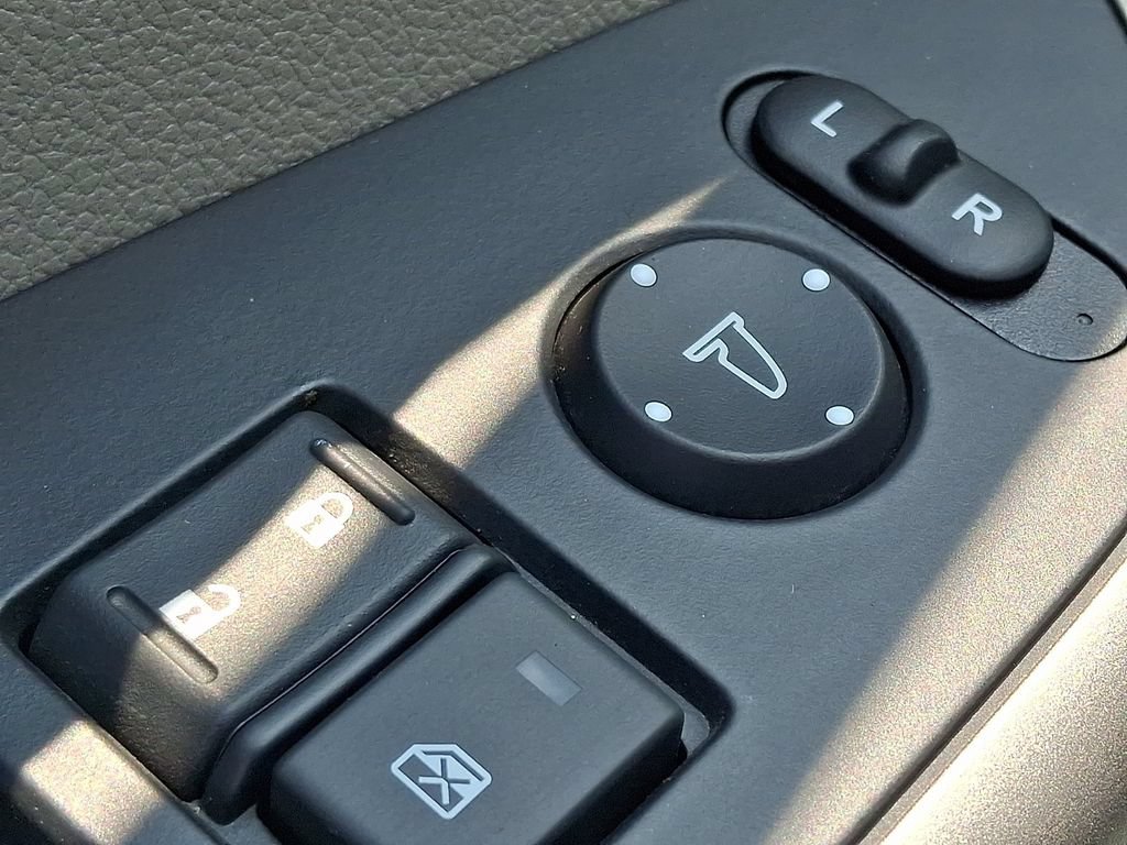 Used 2014 Honda CR-V EX-L image 25