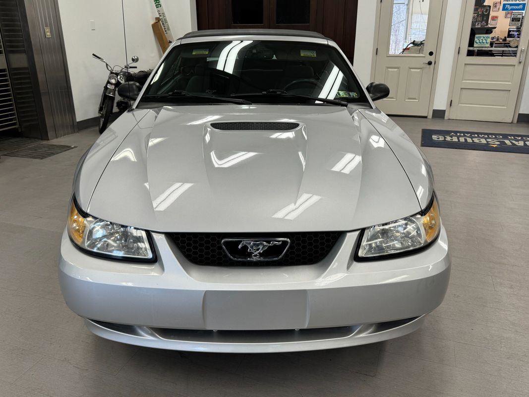 Used 2000 Ford Mustang GT RWD image 22
