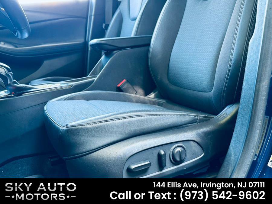 Used 2022 Buick Encore GX Preferred w/ Cold Weather Comfort Package image 9