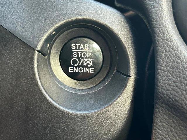 Certified 2018 Jeep Compass Latitude w/ Popular Equipment Group FWD image 42