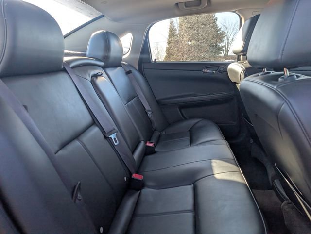 Used 2015 Chevrolet Impala LTZ image 17