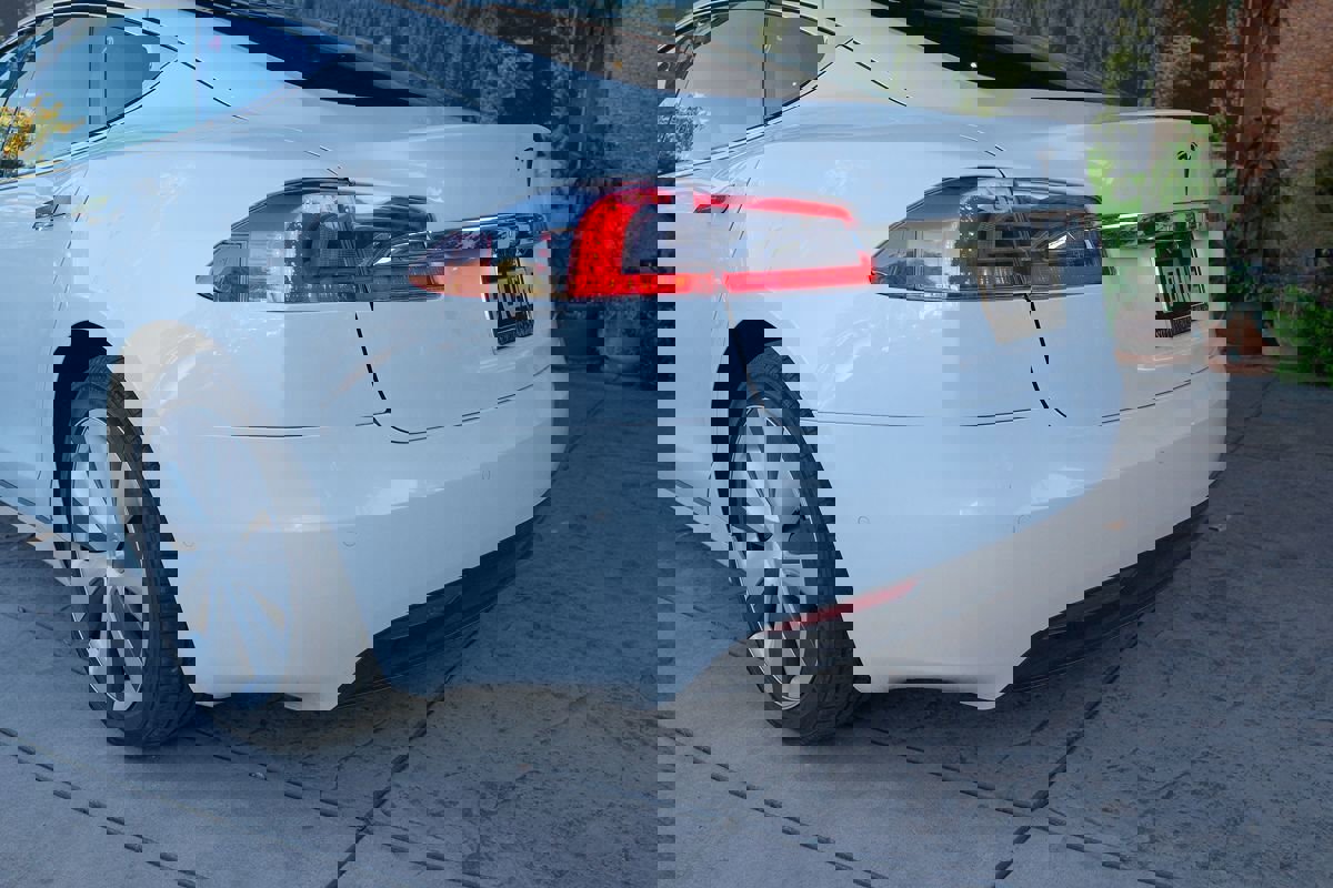 Used 2020 Tesla Model S Long Range Plus image 38