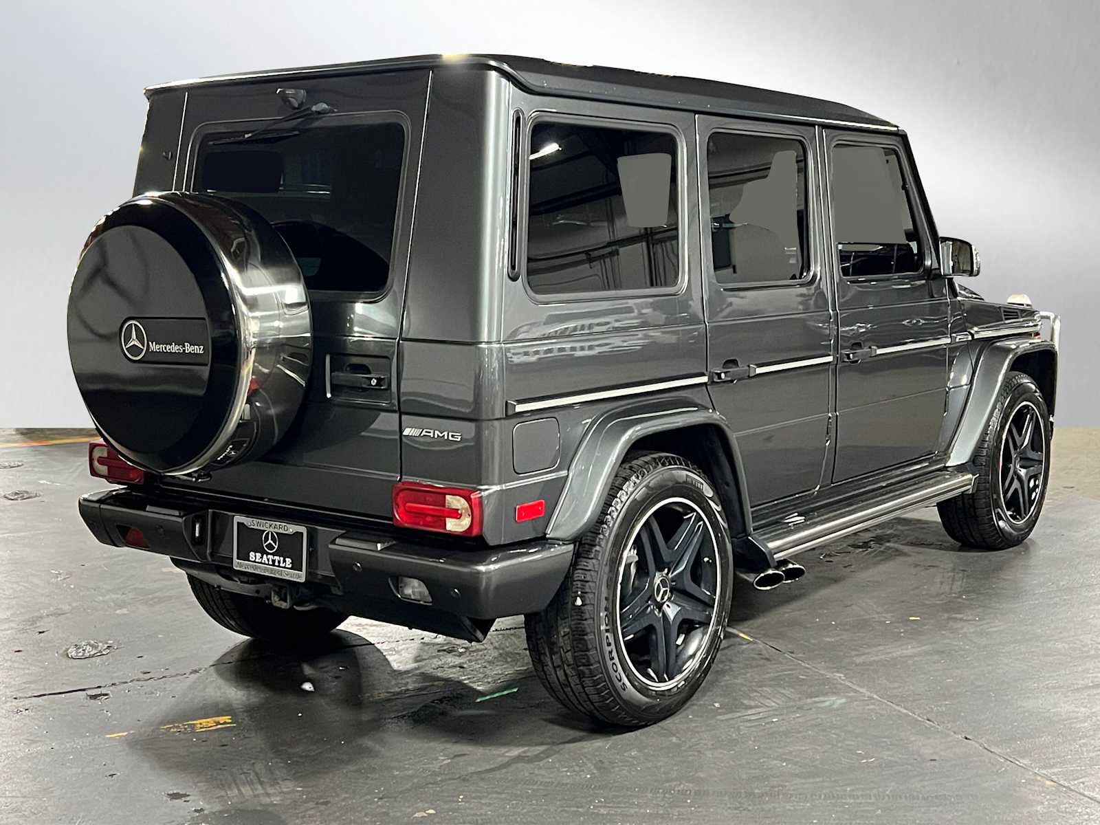 Used 2016 Mercedes-Benz G 63 AMG 4MATIC image 3