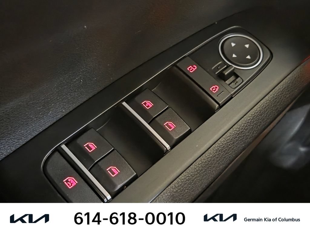 Used 2020 Kia Soul X-Line FWD image 26