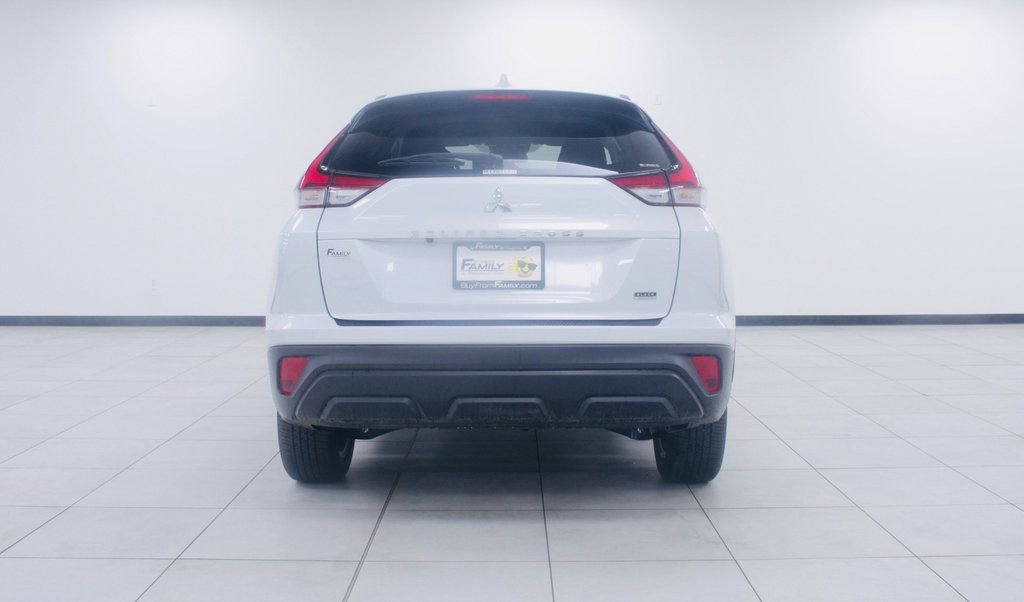 Used 2024 Mitsubishi Eclipse Cross Black Edition image 19