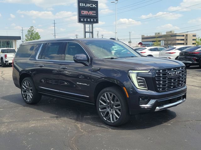 New 2026 GMC Yukon XL Denali Ultimate AWD/4WD image 2