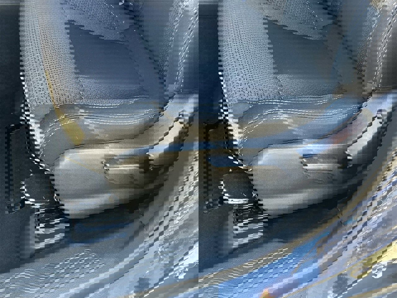 Certified 2024 Subaru Outback 2.5i image 17