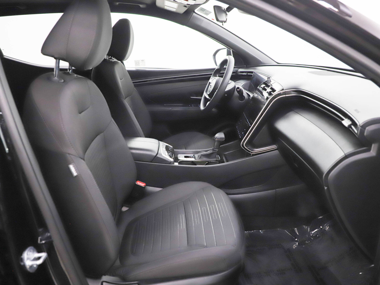 Used 2024 Hyundai Santa Cruz SEL w/ Activity Package image 11