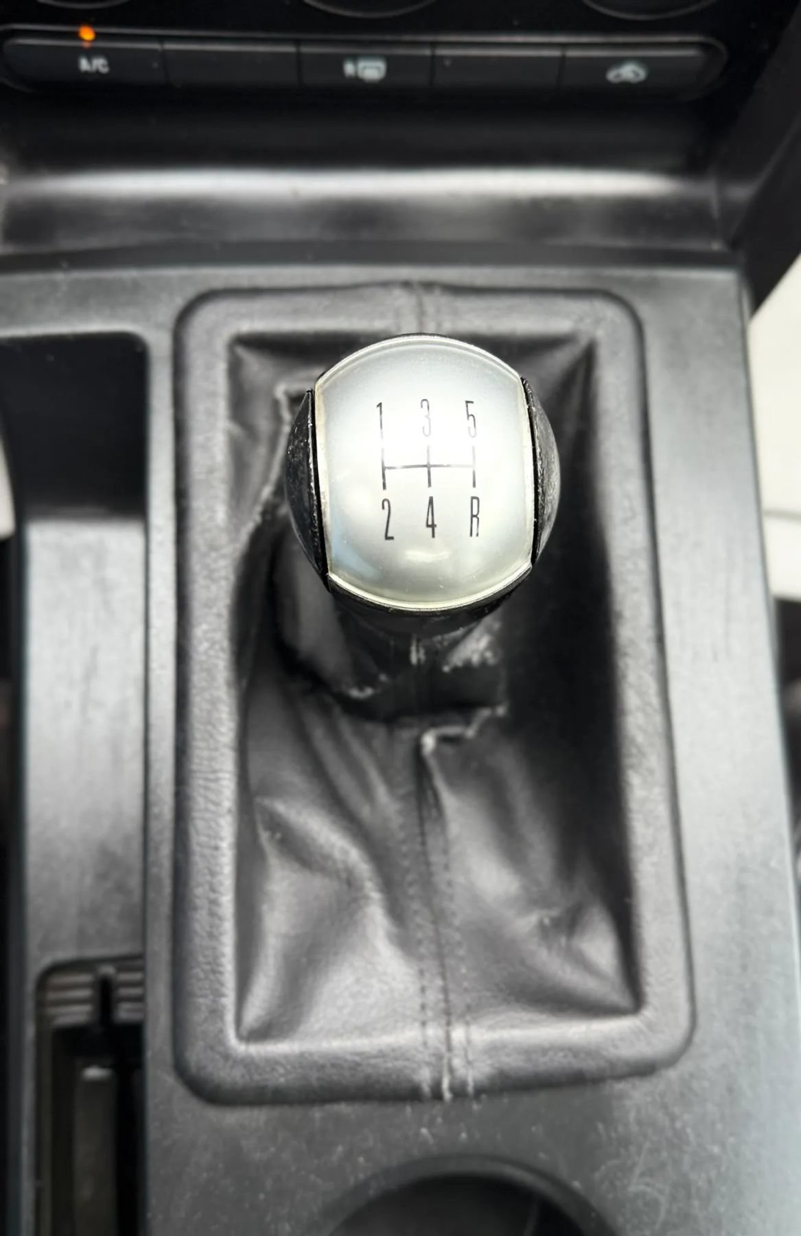 Used 2008 Ford Mustang Convertible RWD image 23