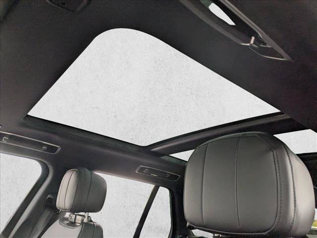 New 2026 Land Rover Range Rover SE AWD/4WD image 17