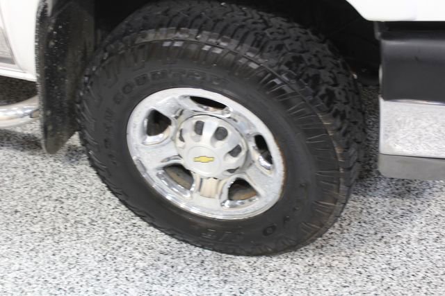 Used 2006 Chevrolet Silverado 2500 LT image 26