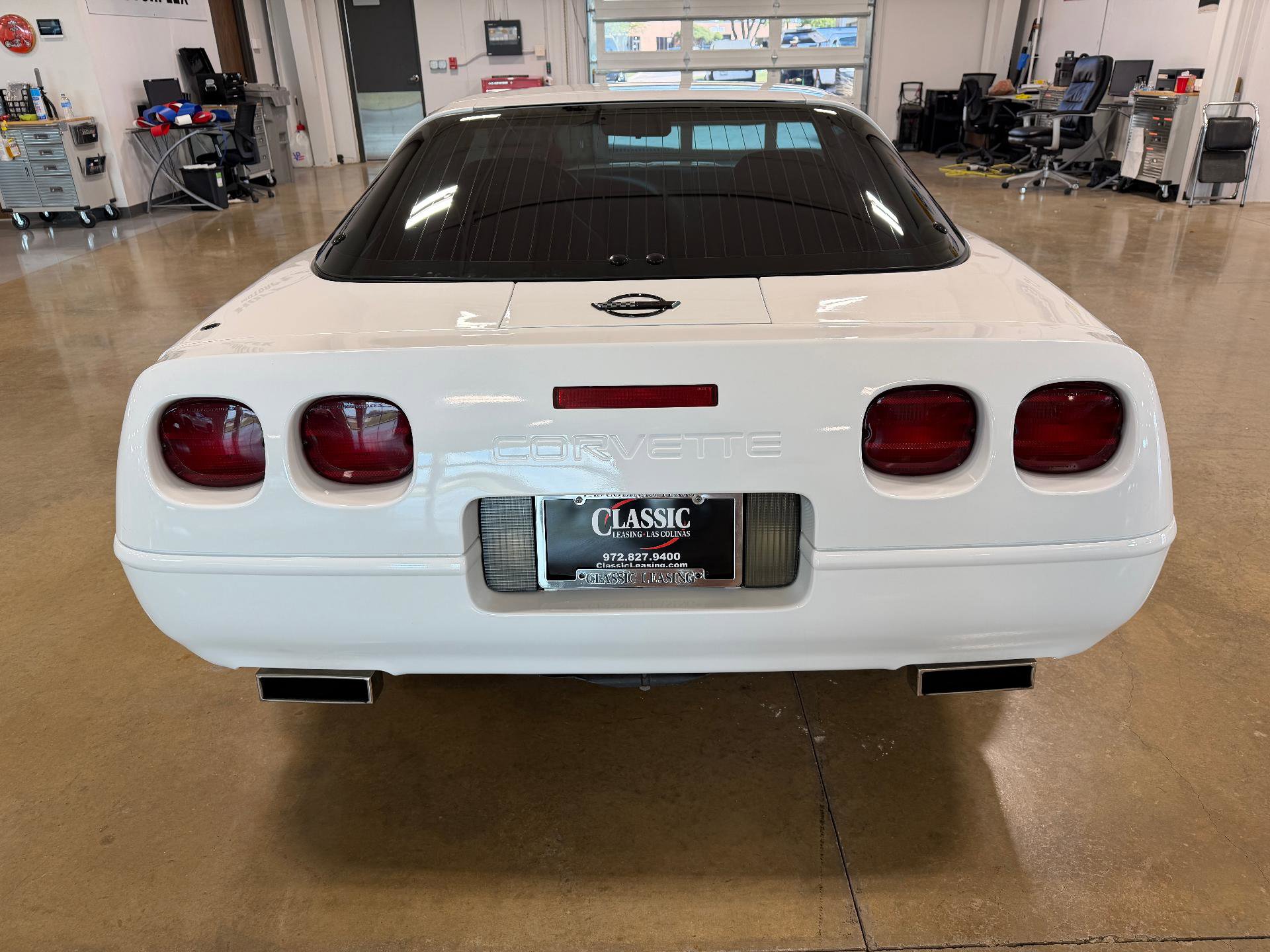 Used 1995 Chevrolet Corvette Coupe image 7