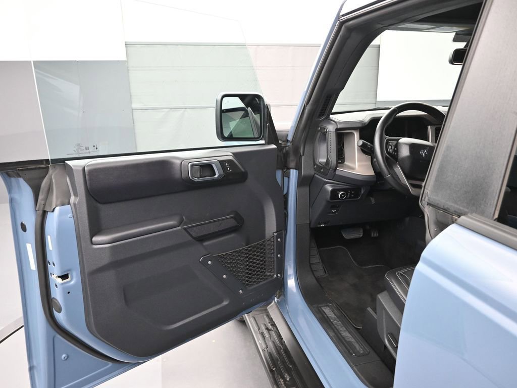 Certified 2025 Ford Bronco Outer Banks image 9