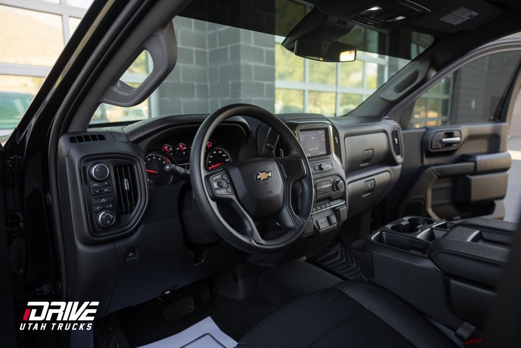 Used 2022 Chevrolet Silverado 1500 Custom image 26