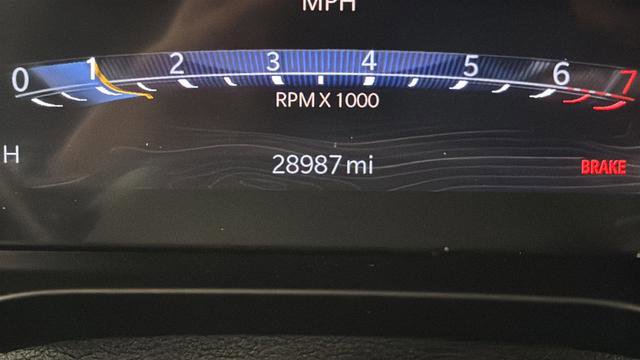 Used 2025 Jeep Grand Cherokee Limited w/ Black Appearance Package image 10