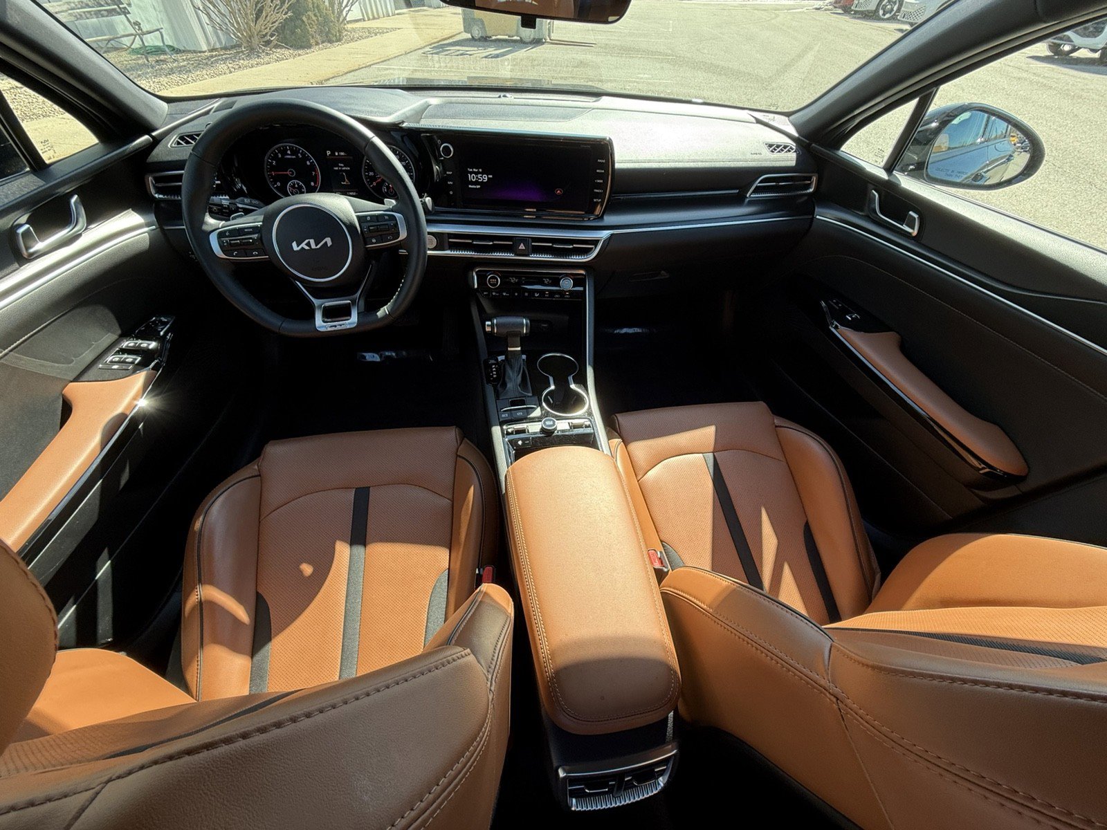 Used 2024 Kia K5 GT image 9