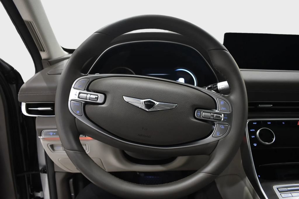 Used 2024 Genesis GV80 2.5T w/ Advanced Package image 31