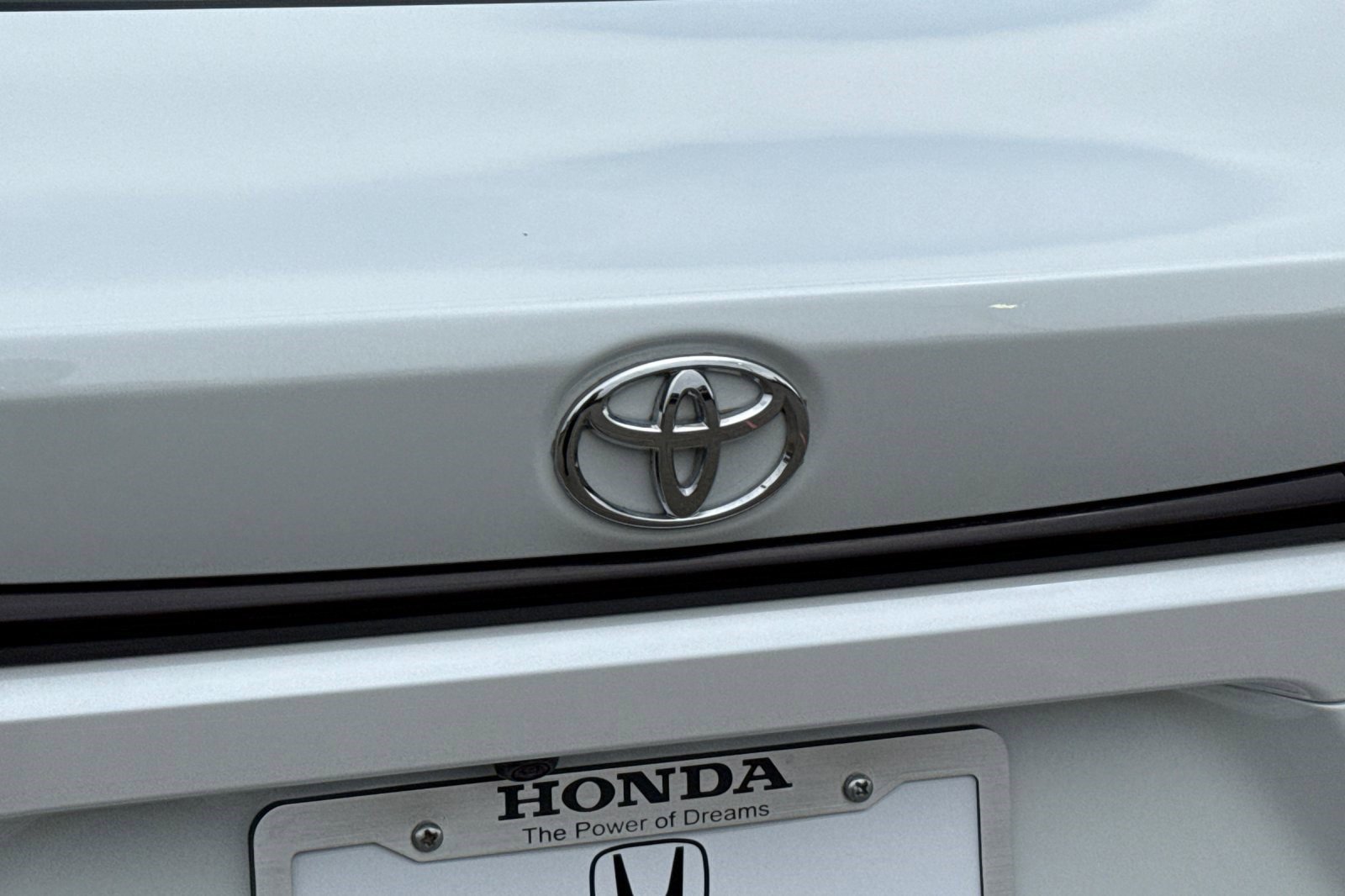 Used 2022 Toyota Corolla LE FWD image 21