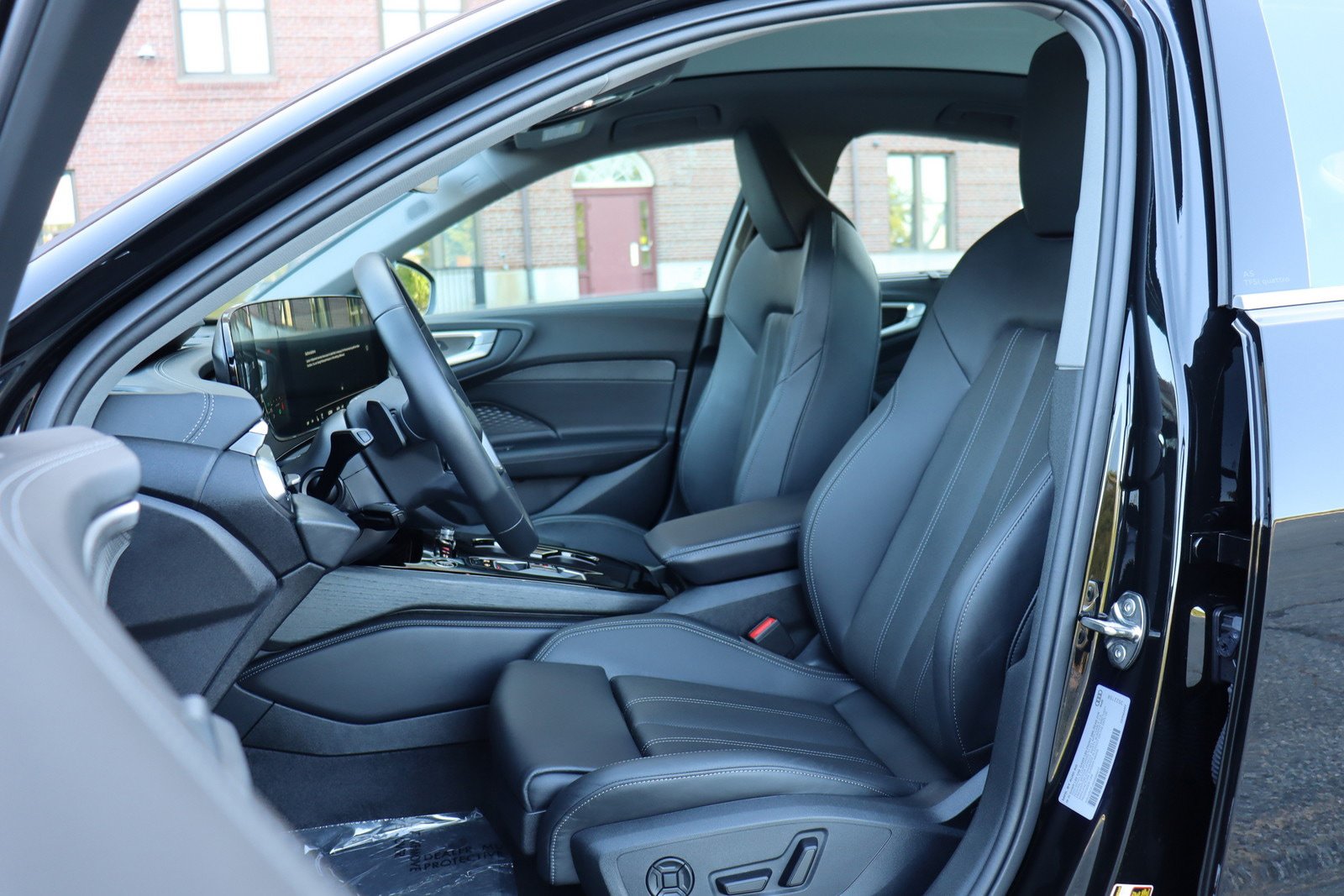 Used 2025 Audi A5 2.0T Premium Plus w/ Premium Plus AWD/4WD image 12