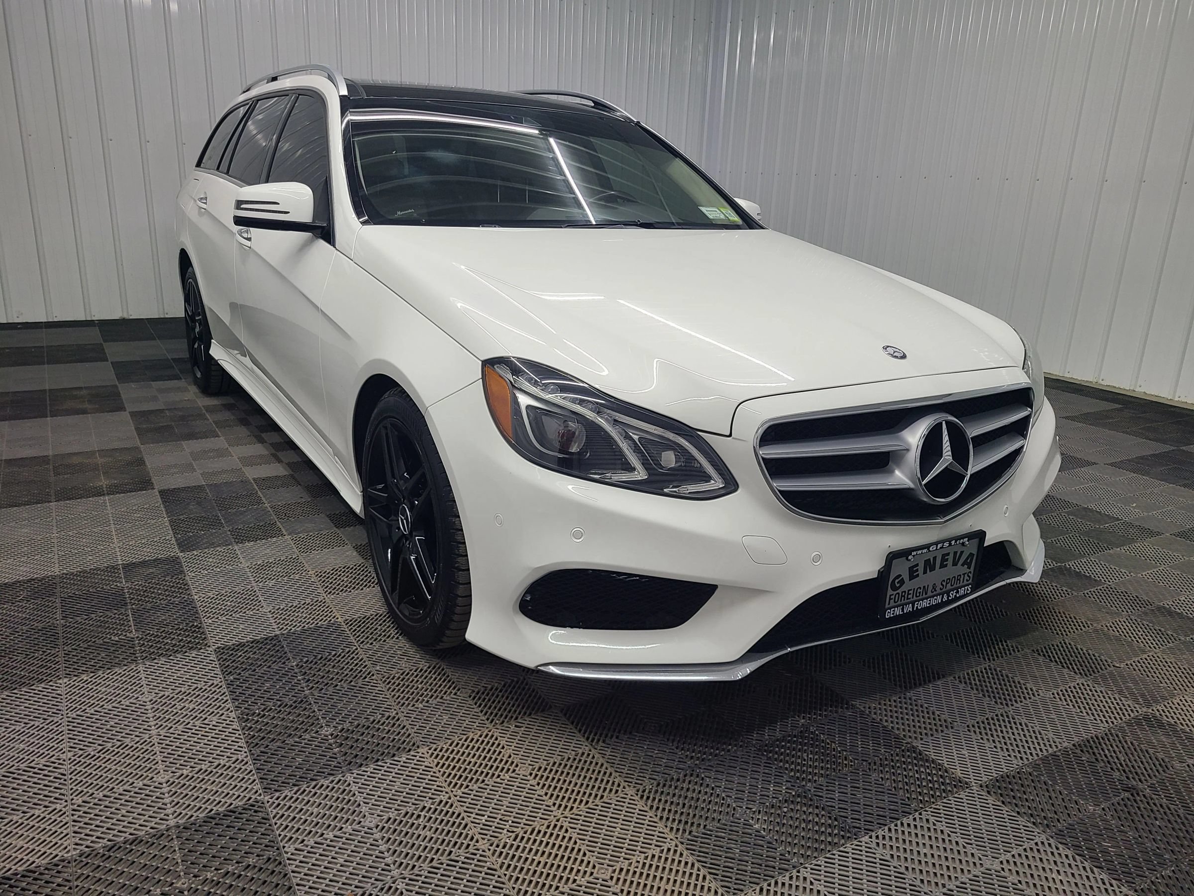 Used 2016 Mercedes-Benz E 350 4MATIC Wagon image 14