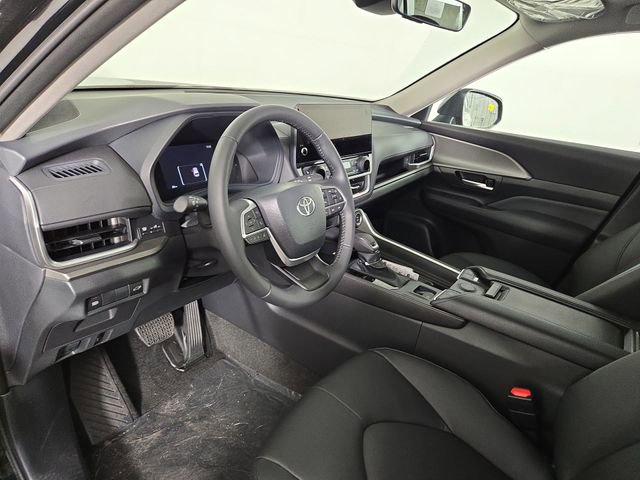 New 2026 Toyota Grand Highlander XLE image 13