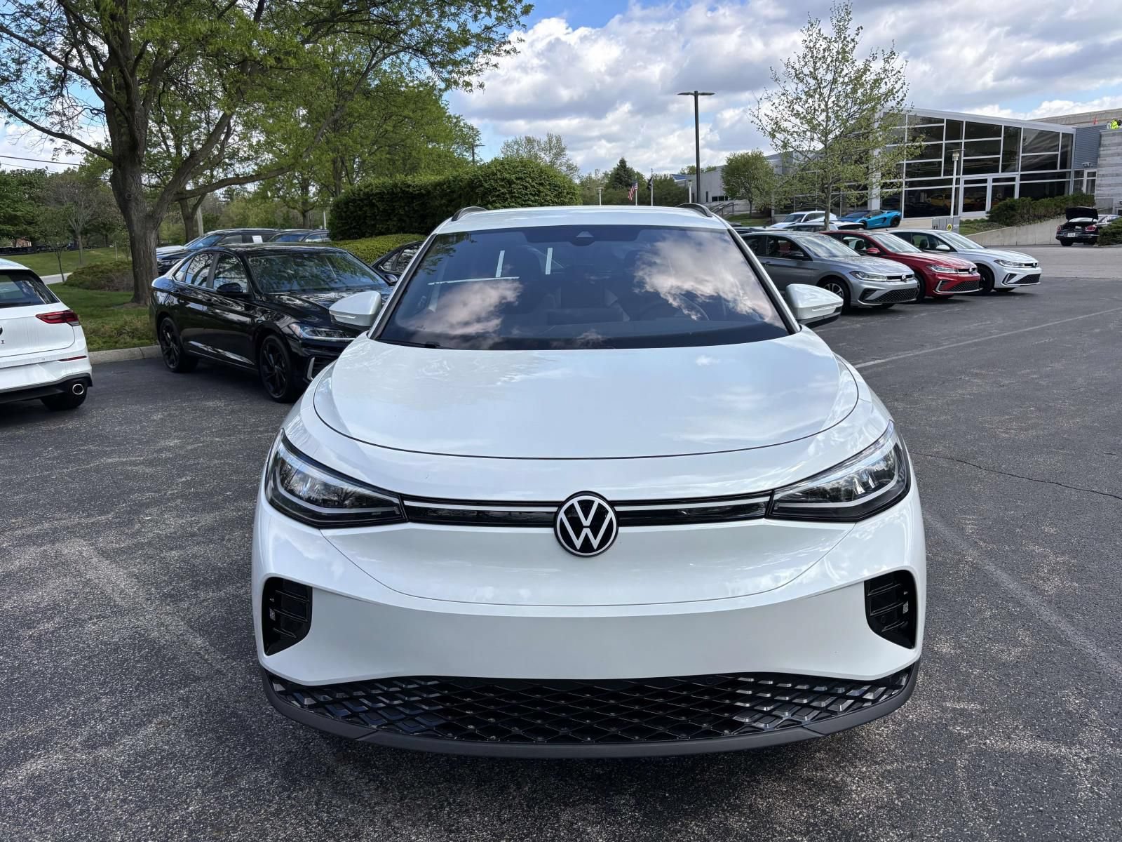 New 2026 Volkswagen ID.4 Pro AWD/4WD image 2