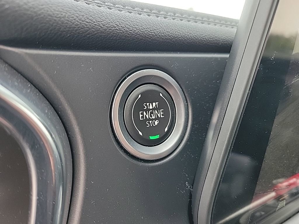 Used 2024 Chevrolet Blazer LT image 17