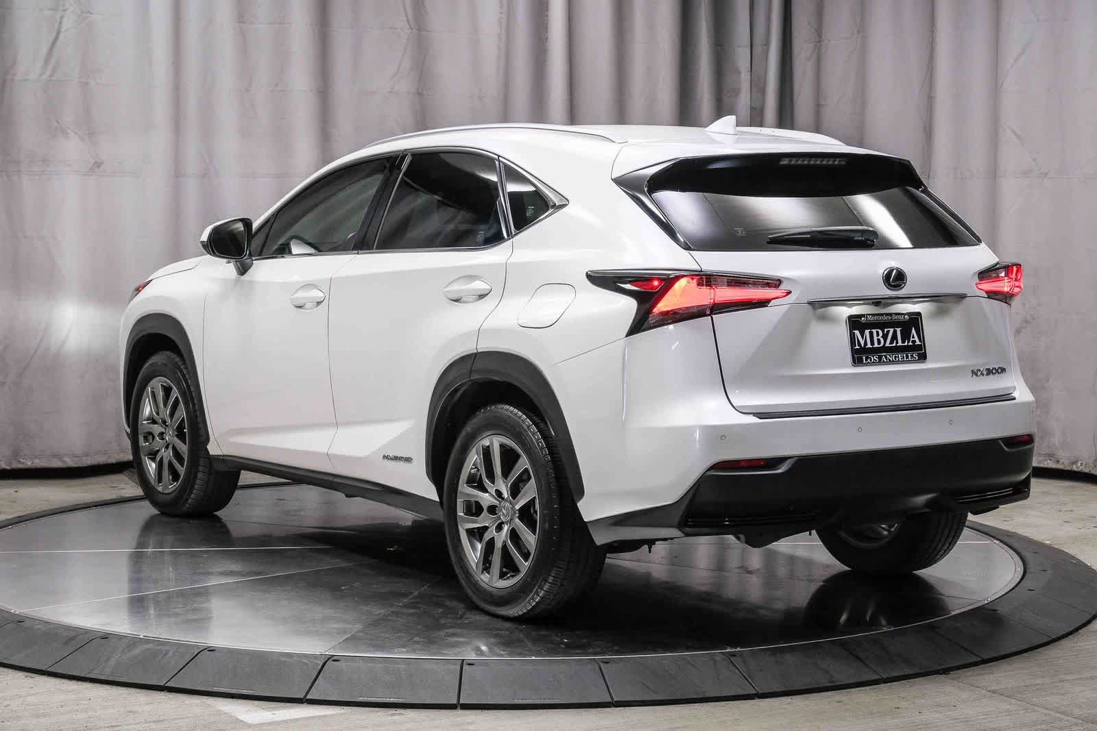 Used 2016 Lexus NX 300h AWD w/ Premium Package image 2