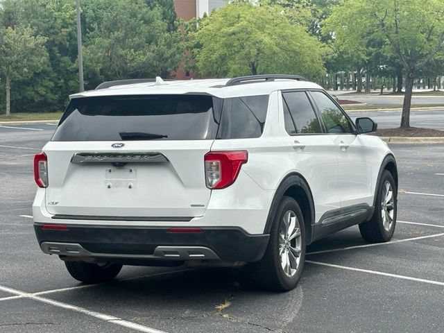 Used 2020 Ford Explorer XLT w/ Equipment Group 202A RWD image 7