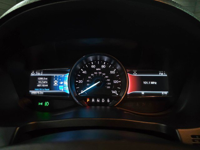 Used 2017 Ford Explorer Limited w/ Equipment Group 301A AWD/4WD image 27