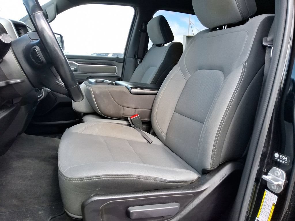 Used 2022 RAM 1500 Big Horn AWD/4WD image 12